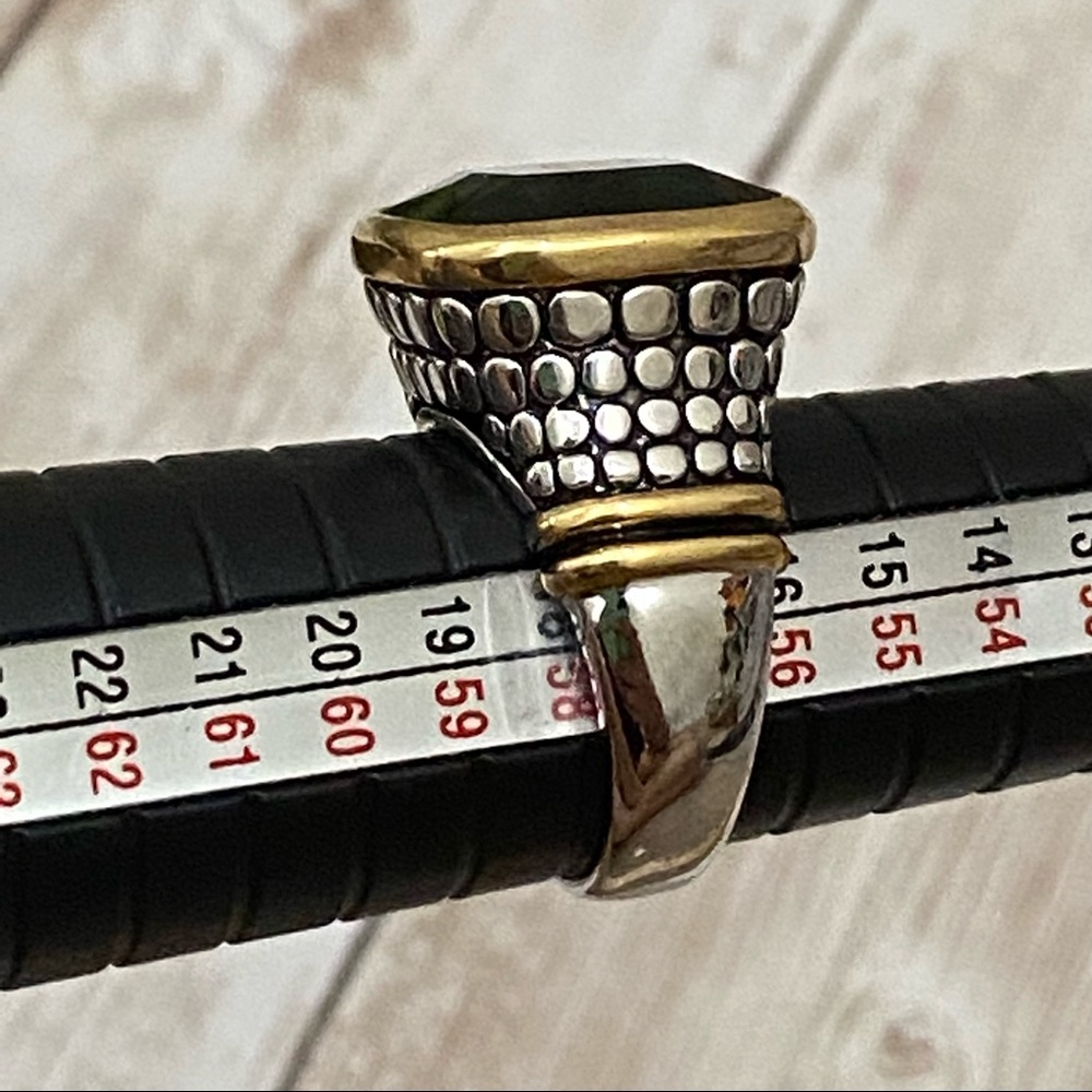 Unsigned 2-Tone Emerald Green Statement Ring Size… - image 6